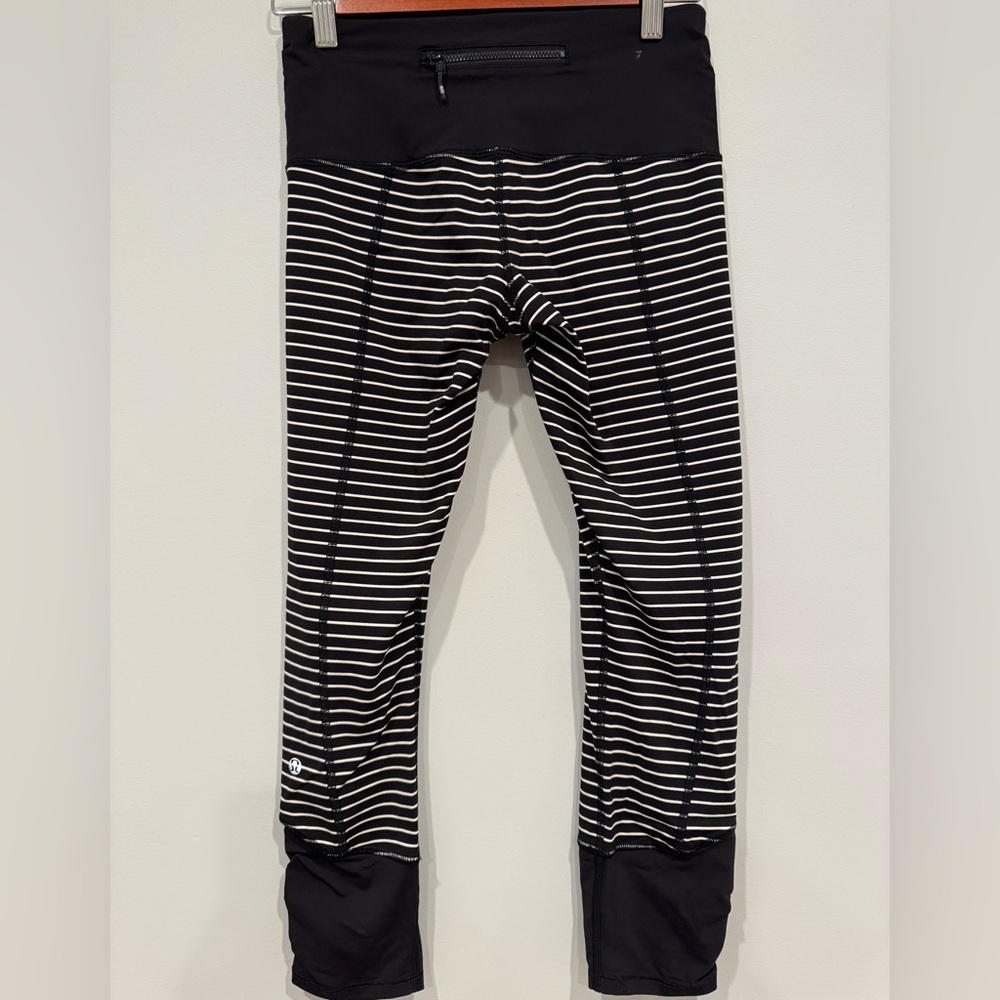 LULULEMON Runday Crop Legging Parallel Stripe RARE - Picture 5 of 10